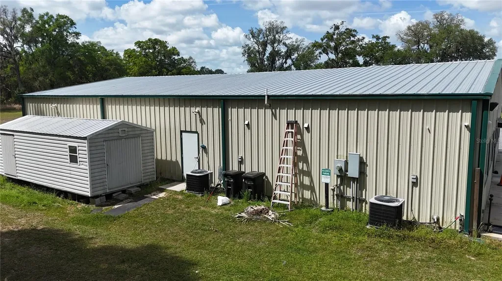 535 SE State Road 26 Trenton FL 32693