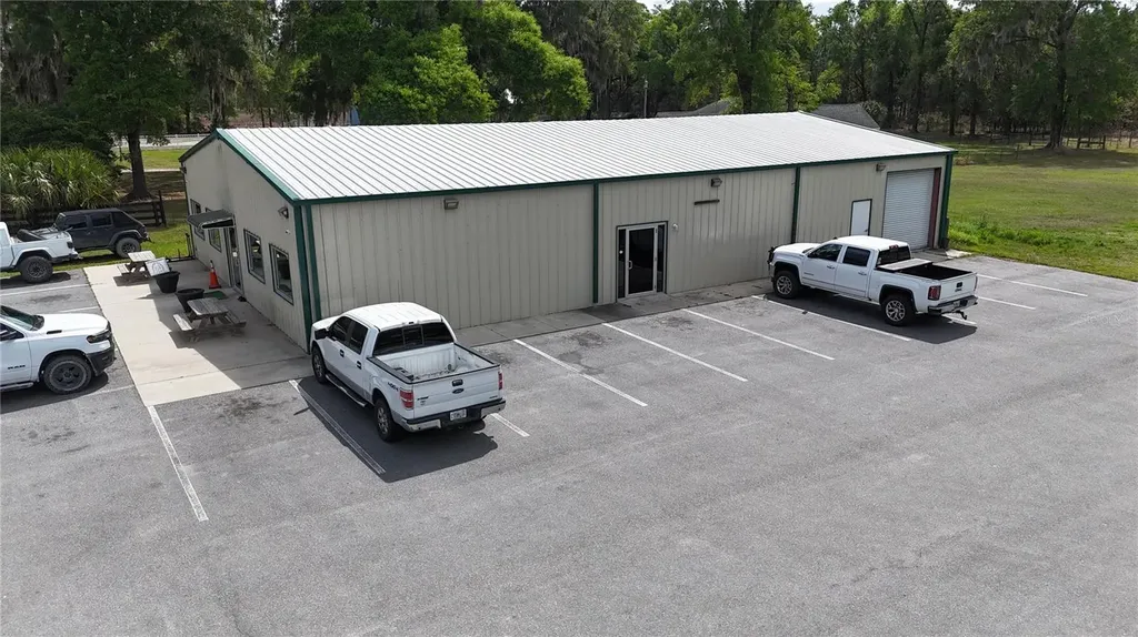 535 SE State Road 26 Trenton FL 32693