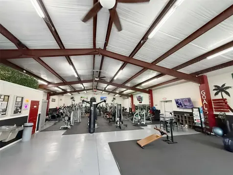 535 SE State Road 26 Trenton FL 32693