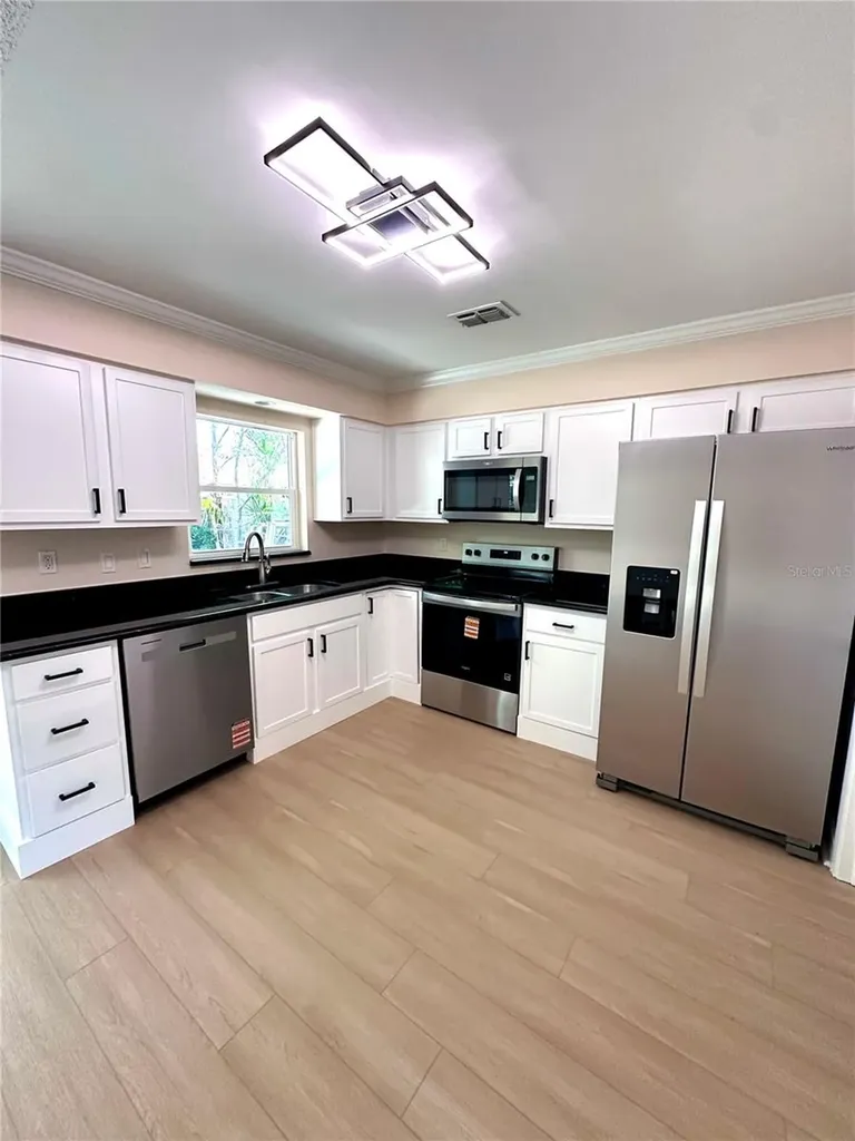 607 Wren Avenue Longwood FL 32750
