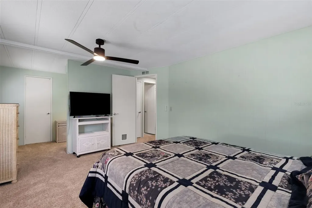 98 Cedar Elm Drive Safety Harbor FL 34695