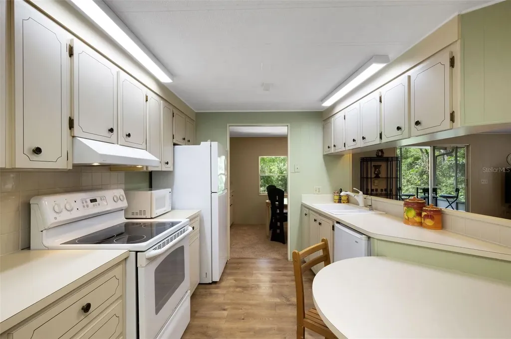 98 Cedar Elm Drive Safety Harbor FL 34695