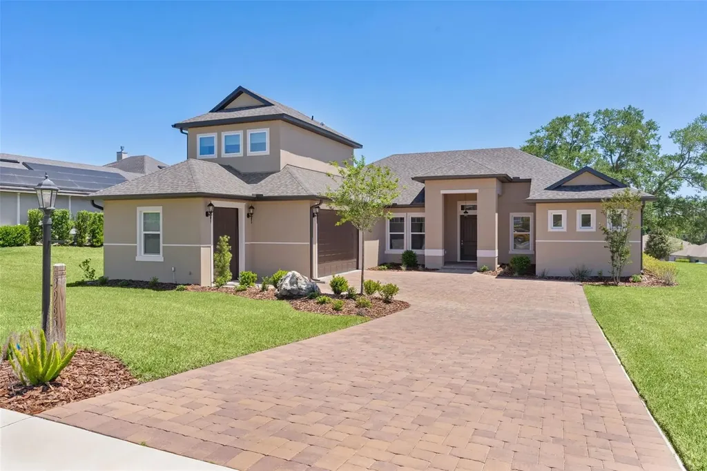 39654 Grove Heights Lady Lake FL 32159