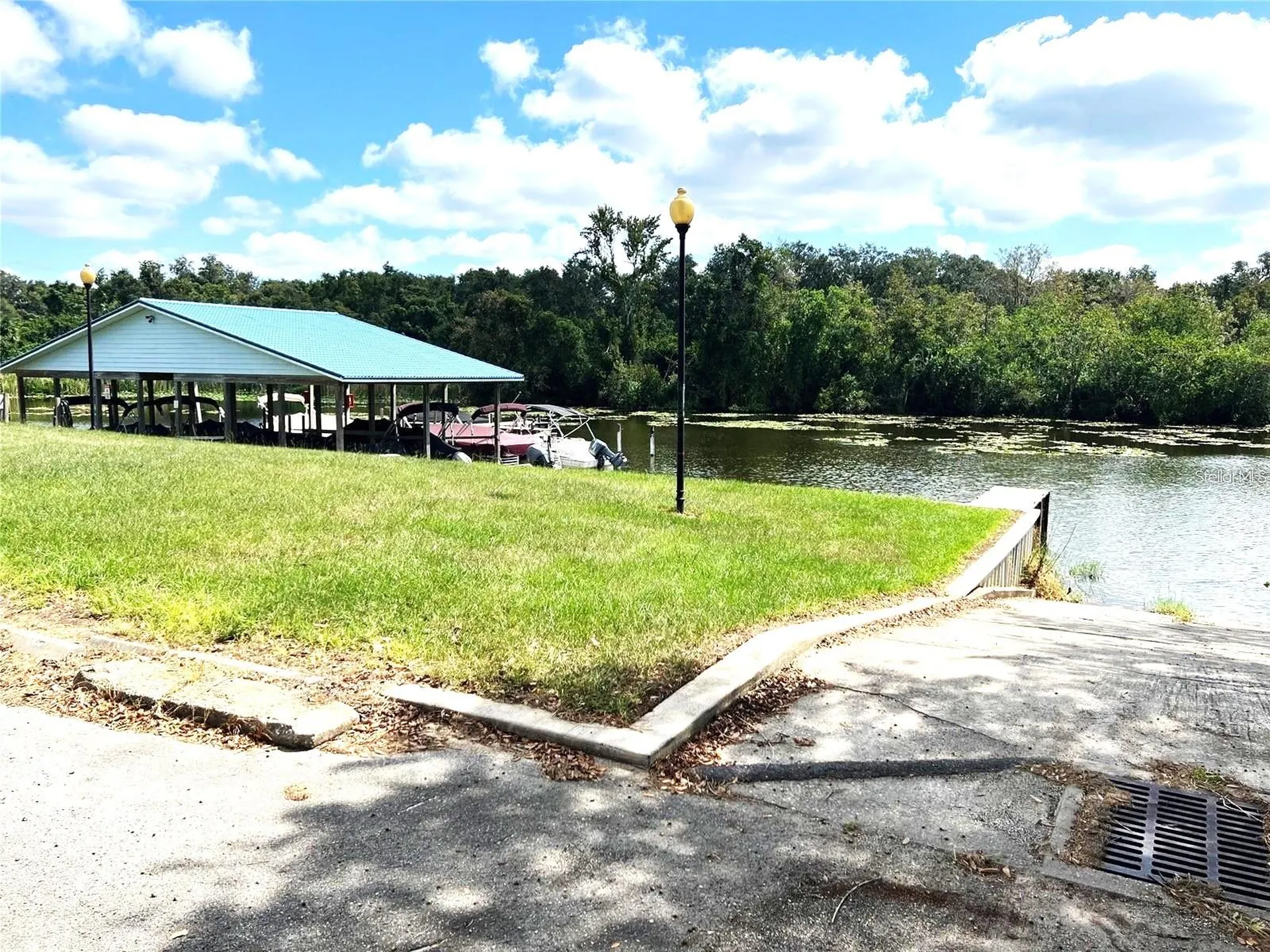39654 Grove Heights Lady Lake FL 32159