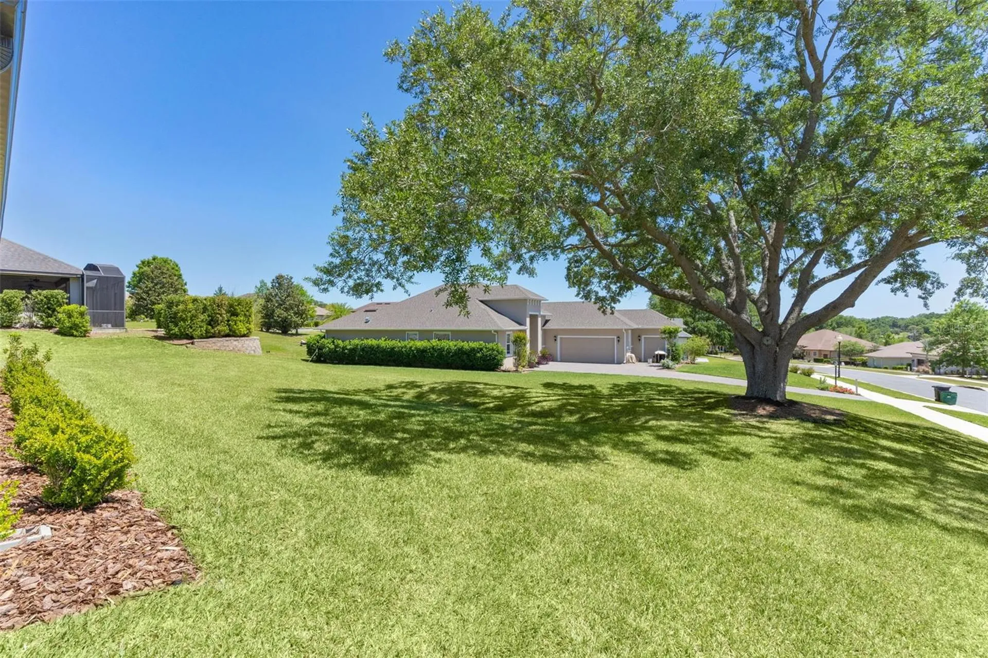 39654 Grove Heights Lady Lake FL 32159