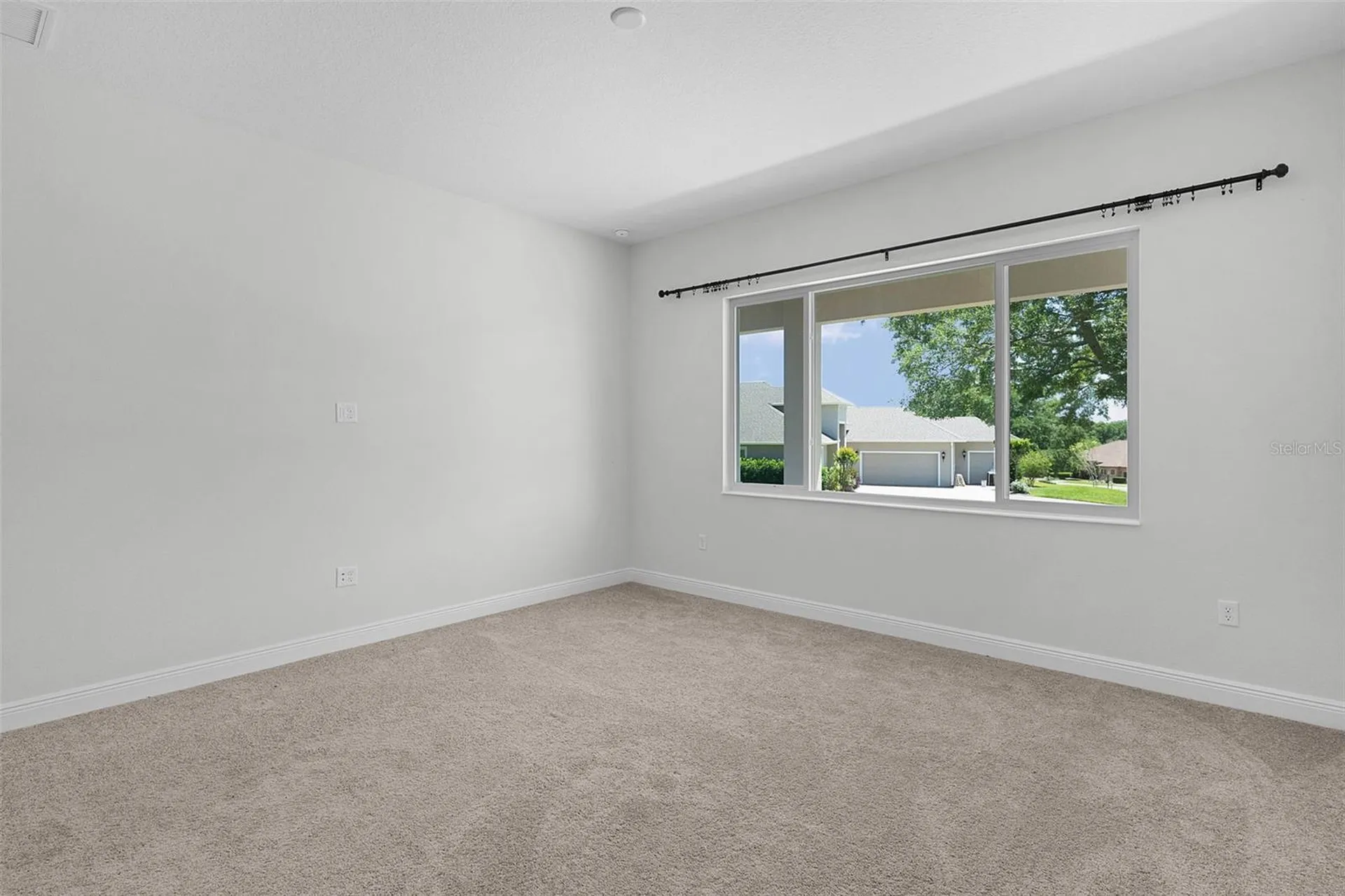 39654 Grove Heights Lady Lake FL 32159