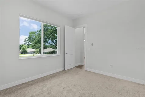 39654 Grove Heights Lady Lake FL 32159