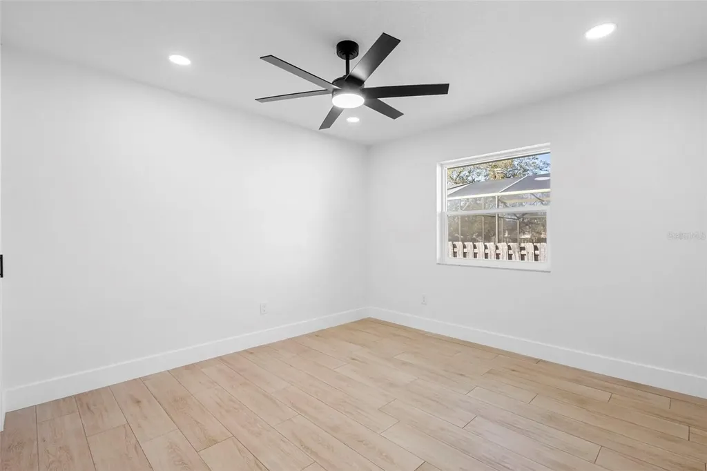 1972 Vienna Avenue Deltona FL 32725