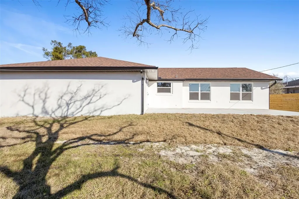 1972 Vienna Avenue Deltona FL 32725