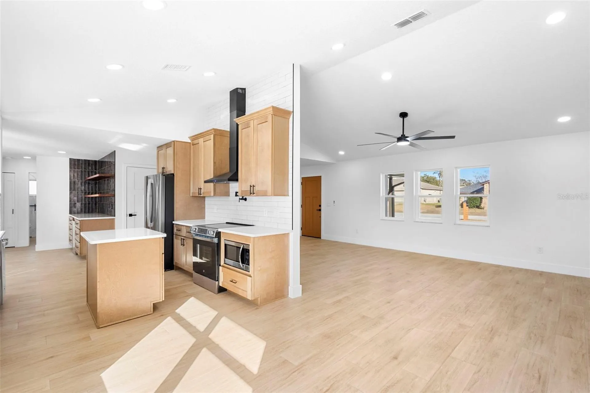 1972 Vienna Avenue Deltona FL 32725