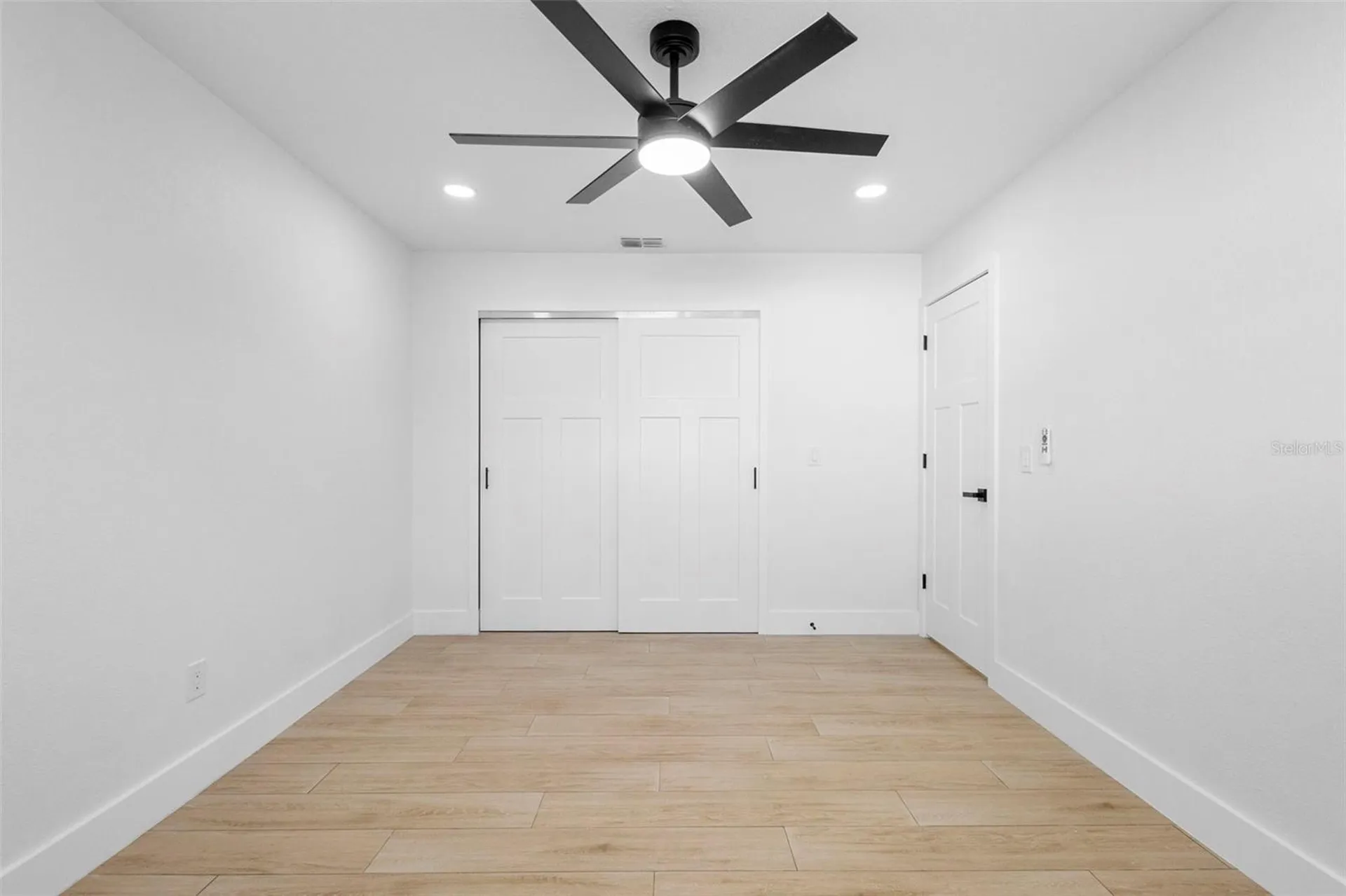 1972 Vienna Avenue Deltona FL 32725
