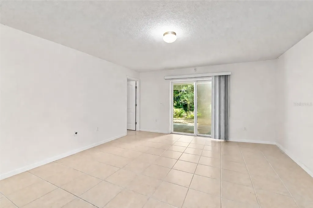 4939 NW 81st Avenue Gainesville FL 32653