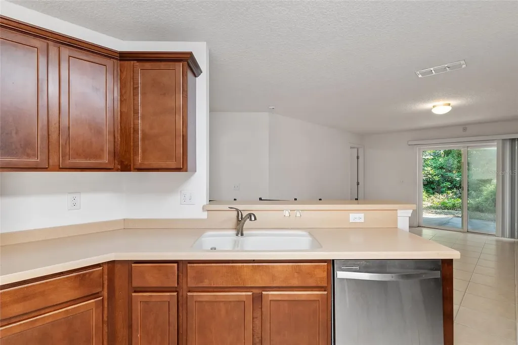 4939 NW 81st Avenue Gainesville FL 32653