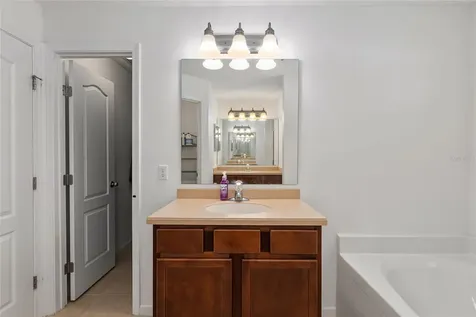 4939 NW 81st Avenue Gainesville FL 32653