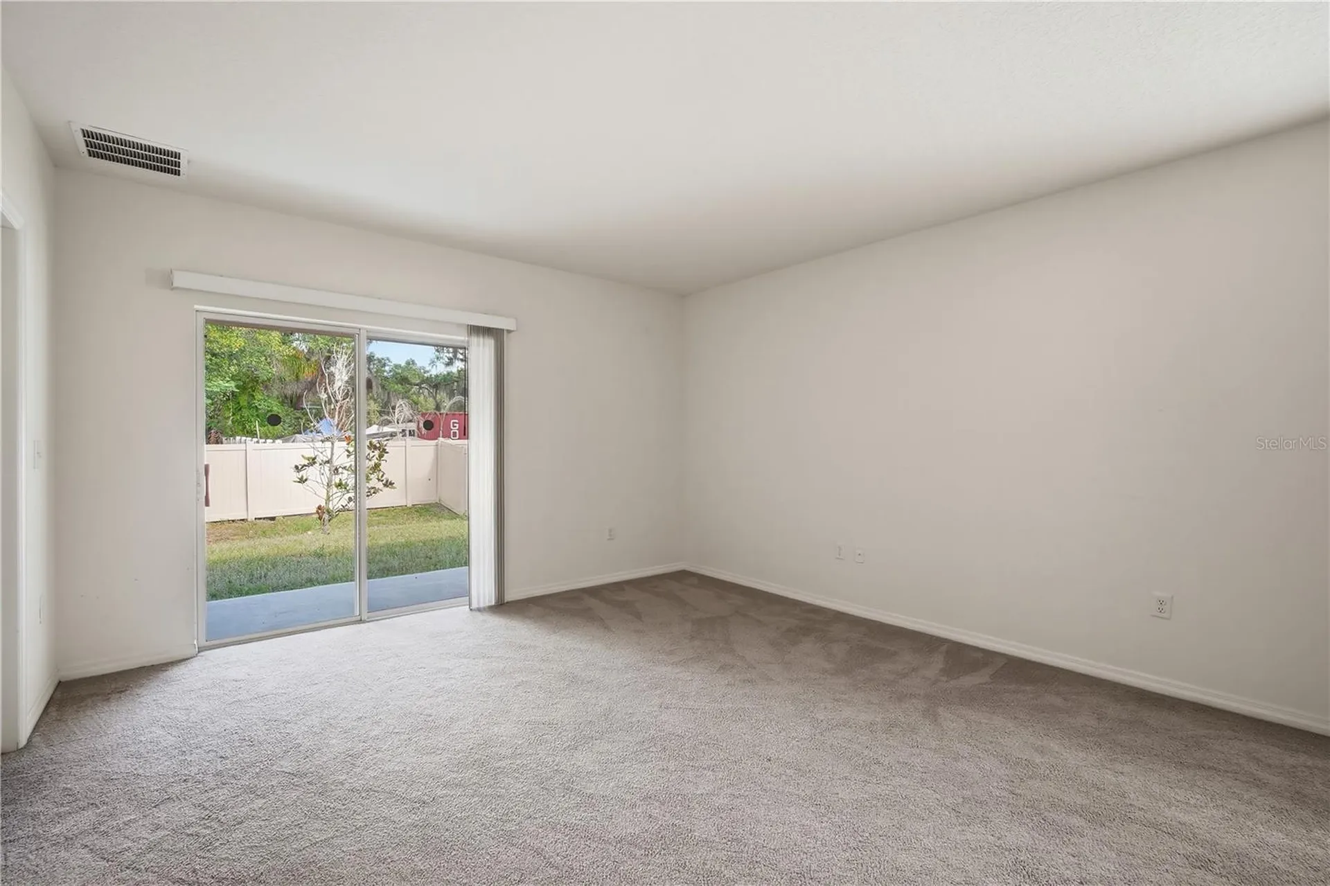 5217 Hillside Meadow Place Tampa FL 33610