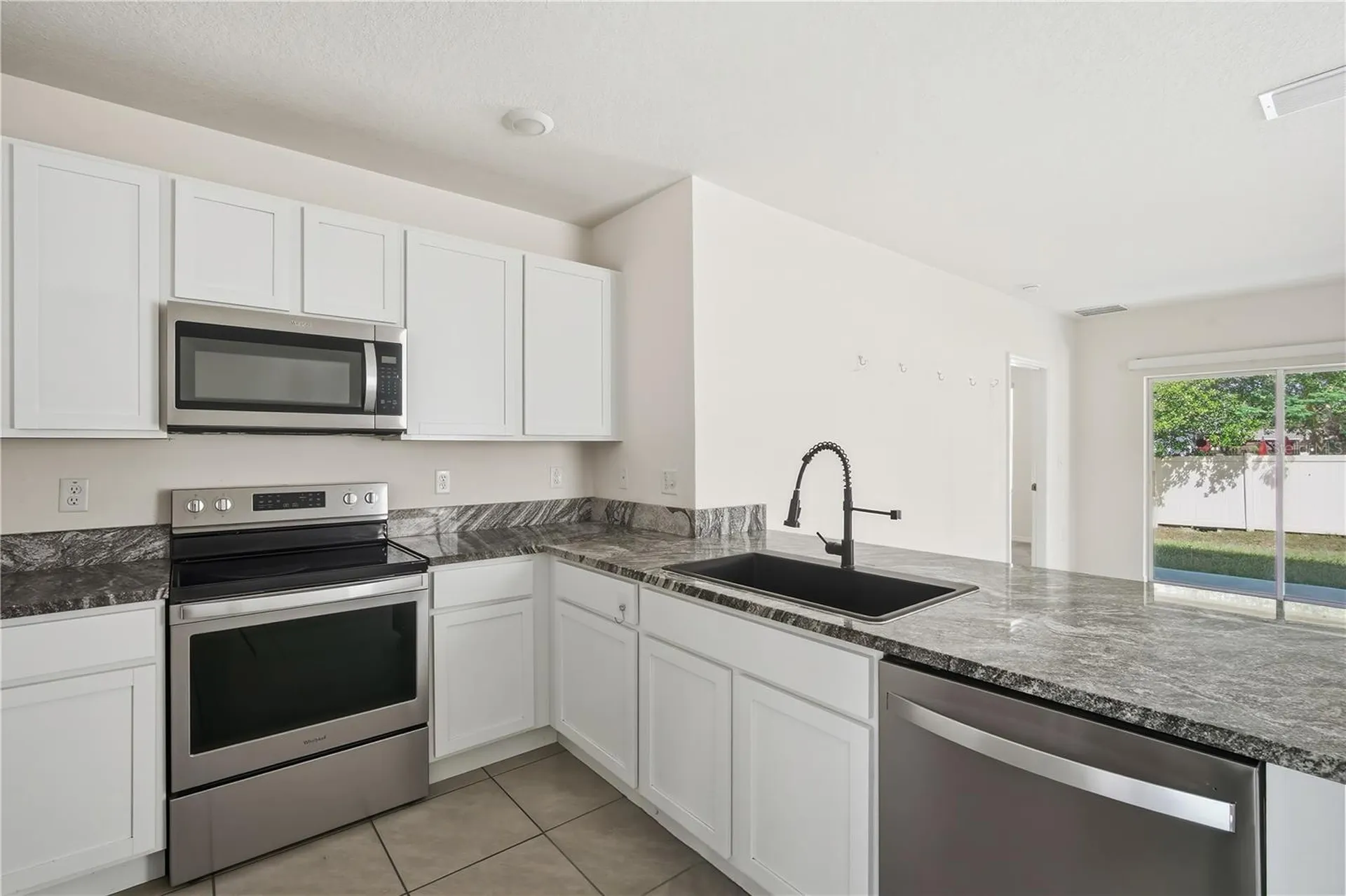5217 Hillside Meadow Place Tampa FL 33610