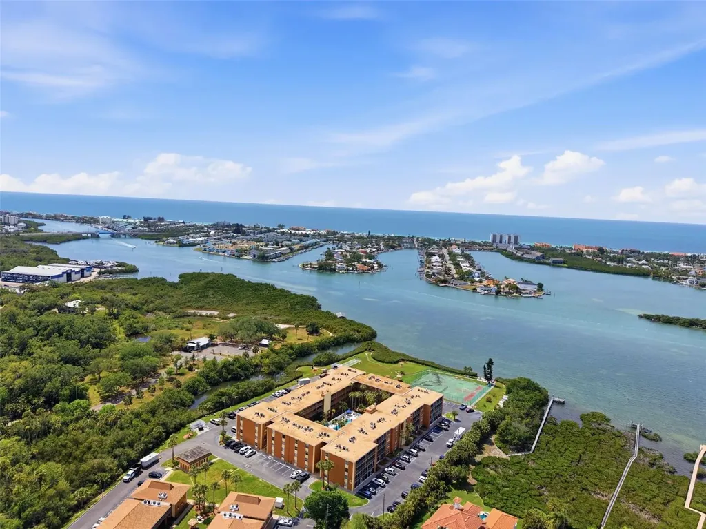 12760 Indian Rocks Road Largo FL 33774