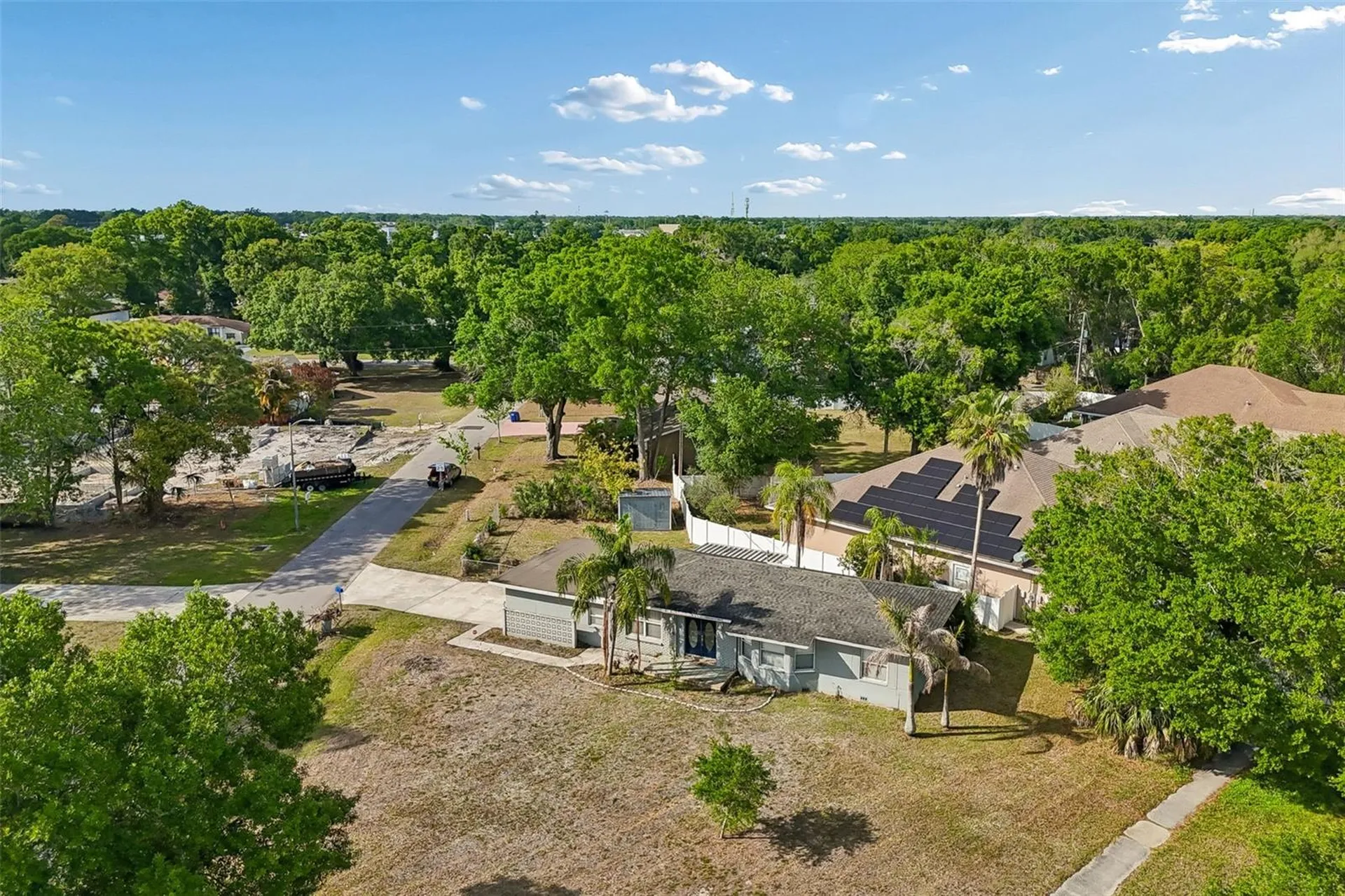 2301 W Eldred Drive Tampa FL 33603