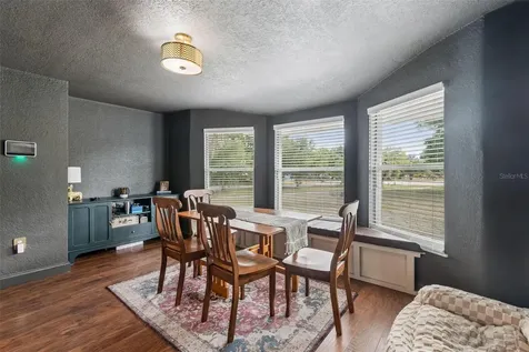 2301 W Eldred Drive Tampa FL 33603