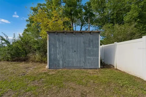 2301 W Eldred Drive Tampa FL 33603