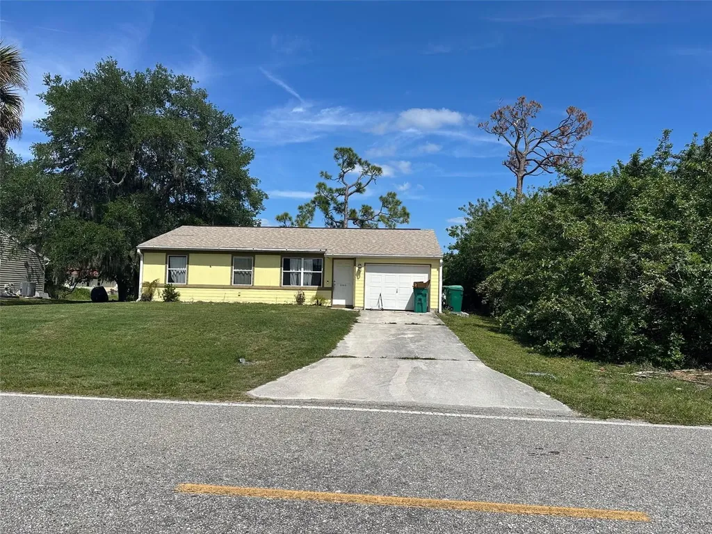 3066 Auburn Boulevard Port Charlotte FL 33948