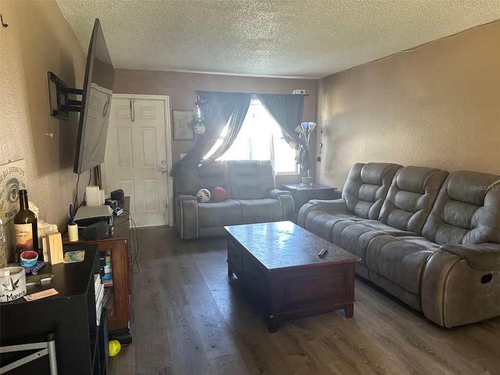 3066 Auburn Boulevard Port Charlotte FL 33948