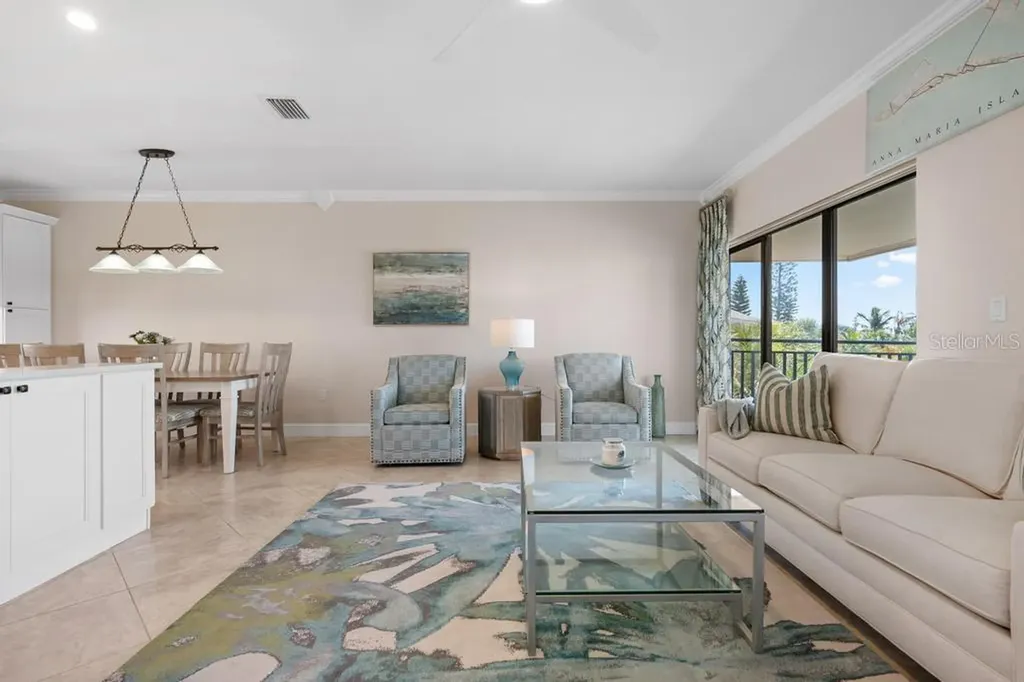 6005 Gulf Drive Holmes Beach FL 34217