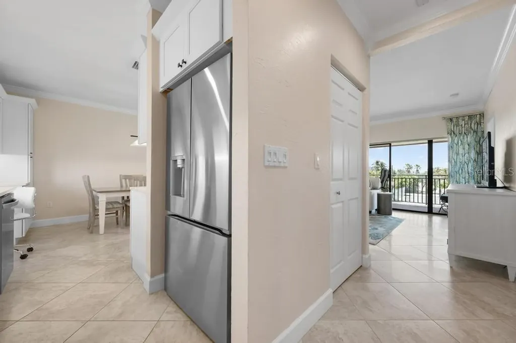 6005 Gulf Drive Holmes Beach FL 34217