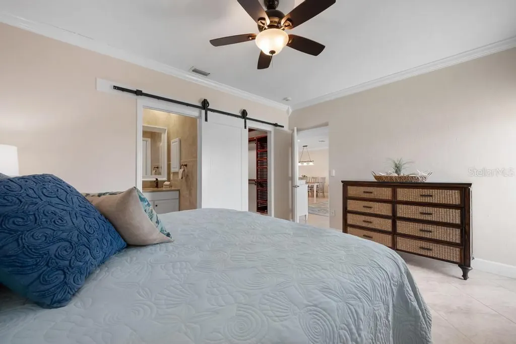 6005 Gulf Drive Holmes Beach FL 34217