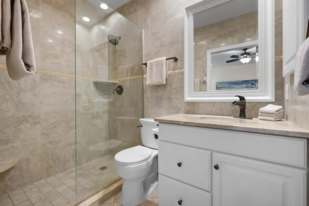 6005 Gulf Drive Holmes Beach FL 34217