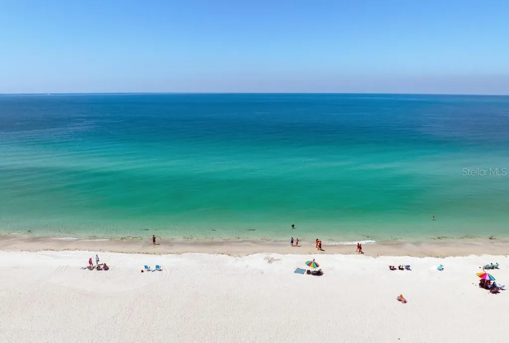 6005 Gulf Drive Holmes Beach FL 34217