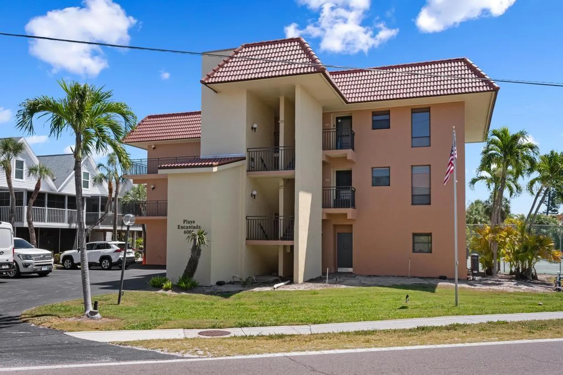 6005 Gulf Drive Holmes Beach FL 34217