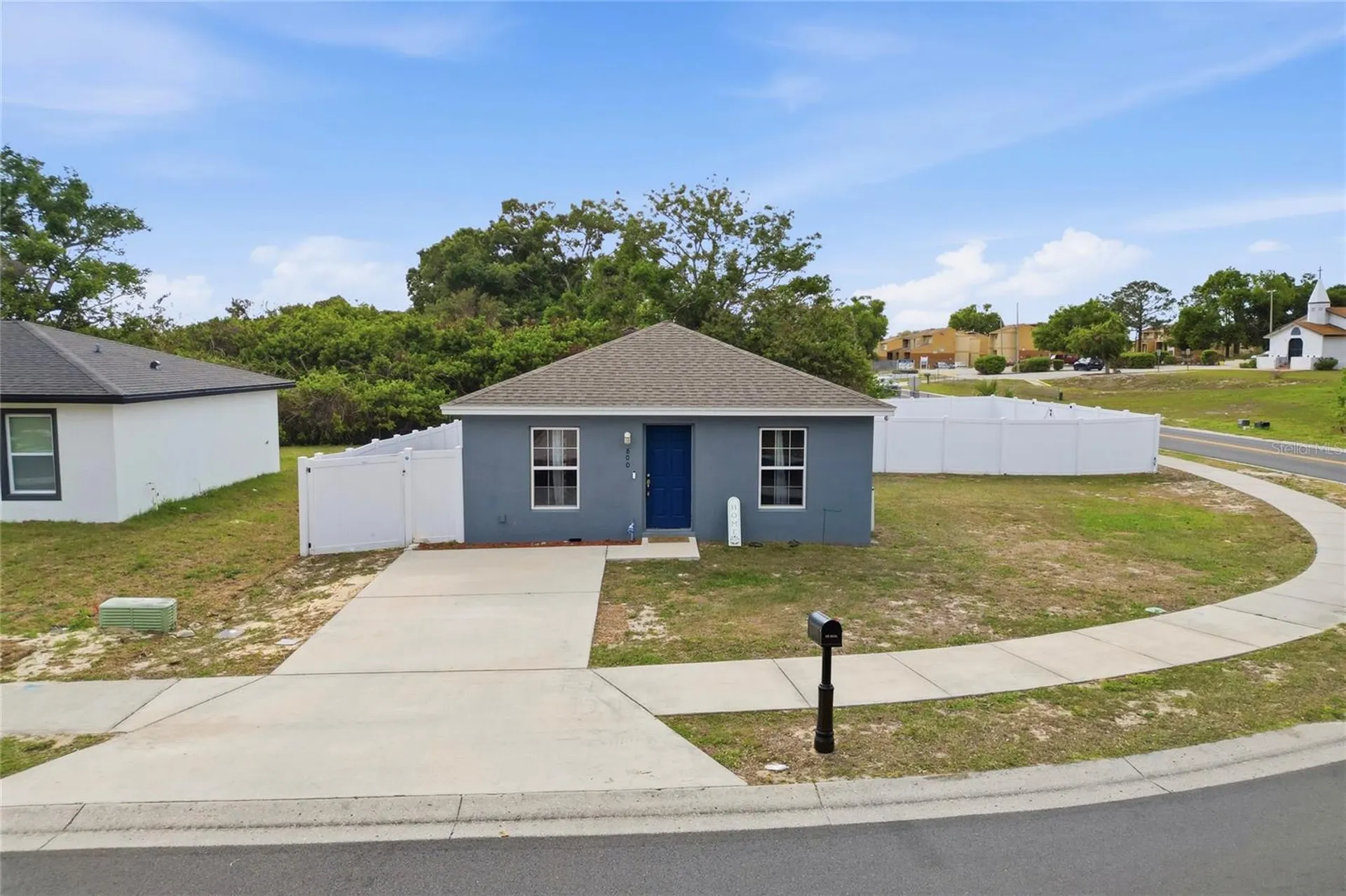 800 Ware Avenue NE Winter Haven FL 33881