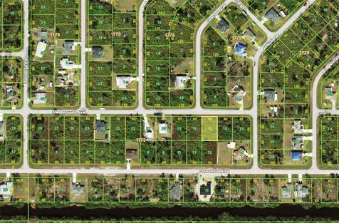 13095 Deepwoods Avenue Port Charlotte FL 33981