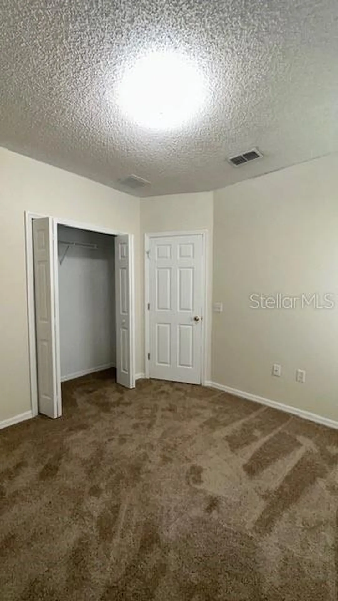 939 Halifax Drive Kissimmee FL 34758