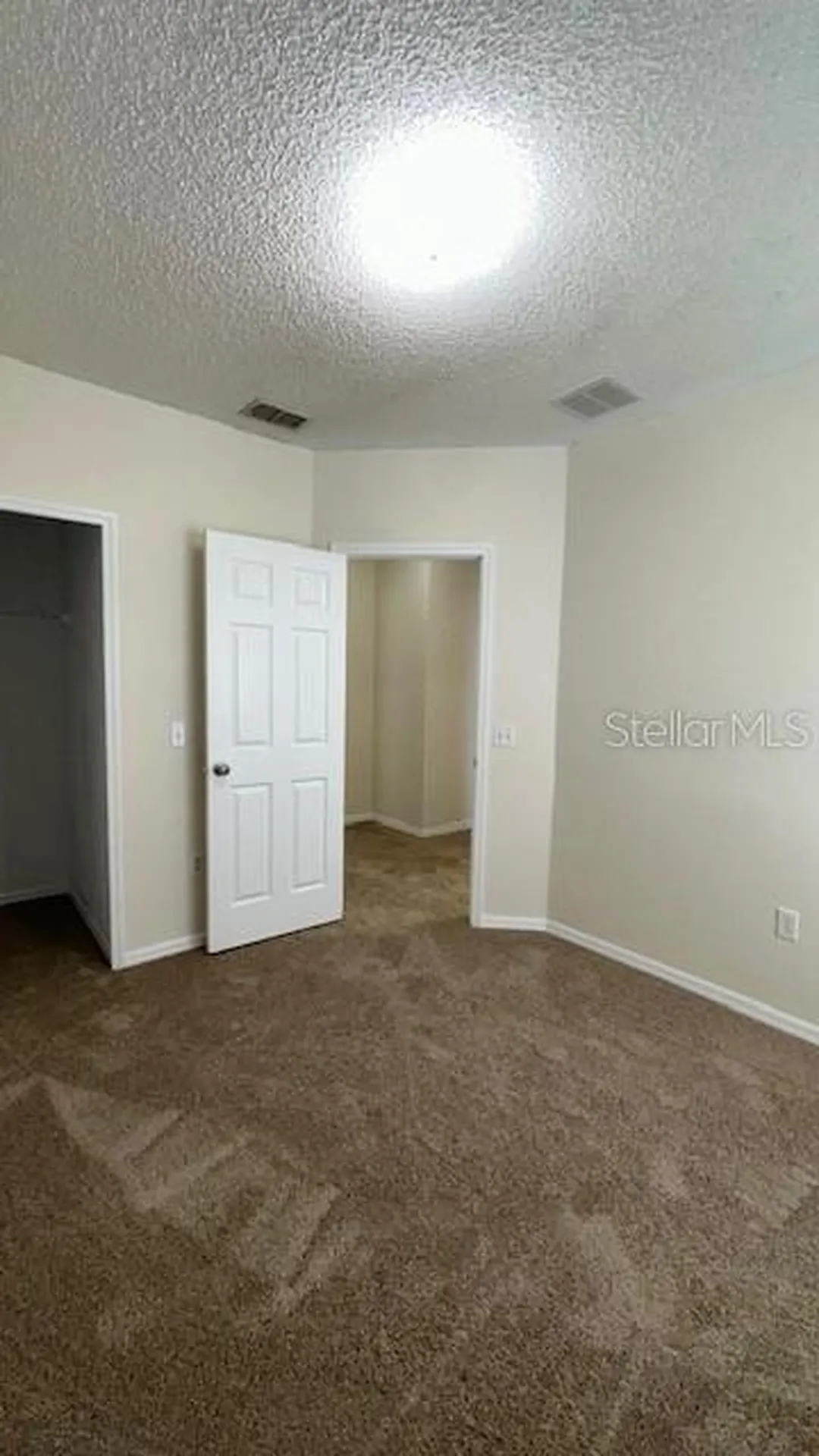 939 Halifax Drive Kissimmee FL 34758