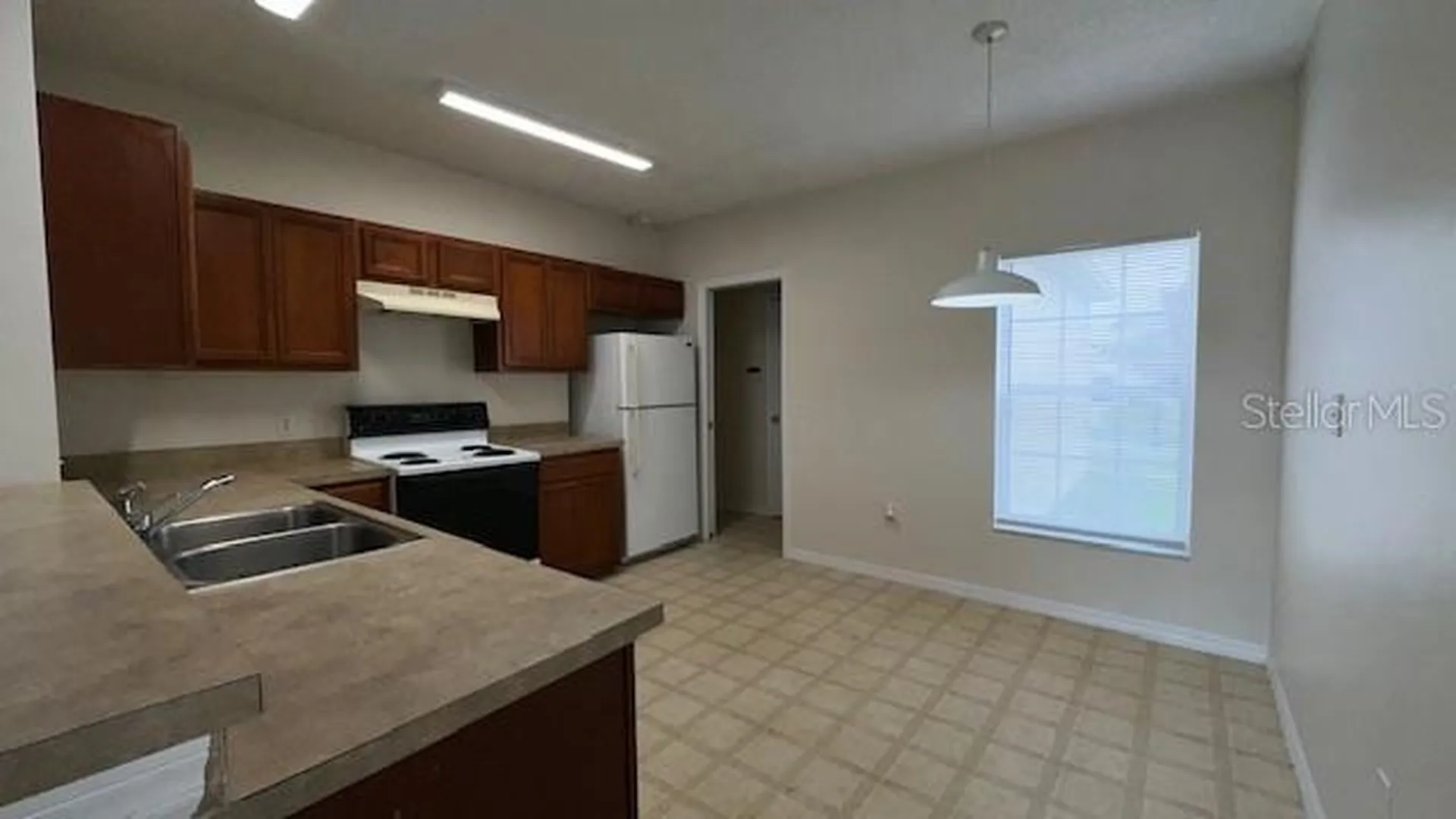 939 Halifax Drive Kissimmee FL 34758