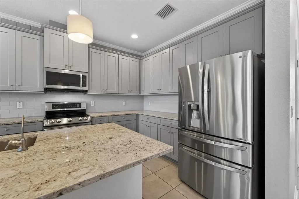 8108 Muddy Pines Place Tampa FL 33635