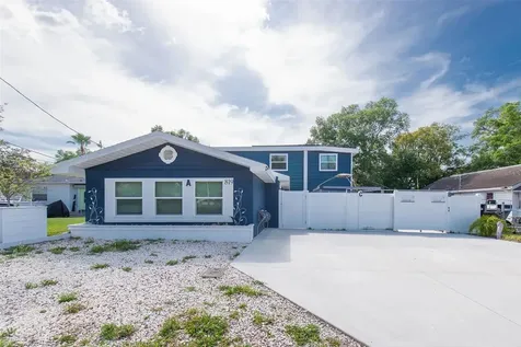 819 10th Street SW Largo FL 33770