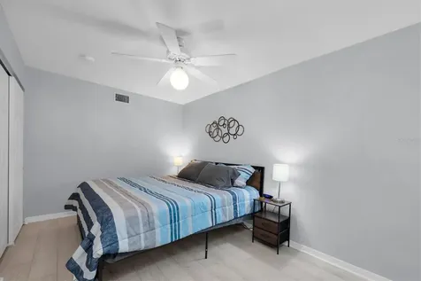 819 10th Street SW Largo FL 33770
