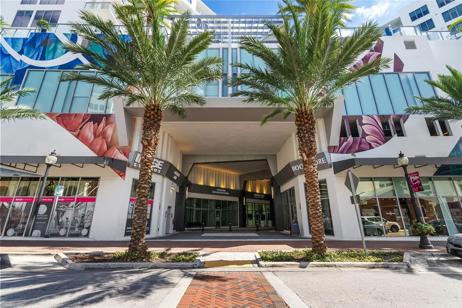 111 S Pineapple Avenue Sarasota FL 34236