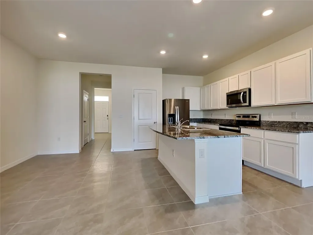 310 Mangrove Shade Circle Apollo Beach FL 33572