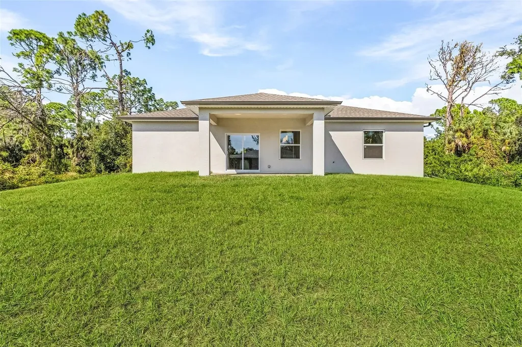 19053 Wilton Avenue Port Charlotte FL 33954