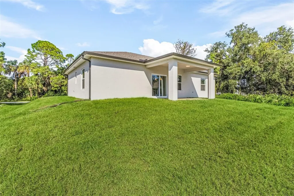 19053 Wilton Avenue Port Charlotte FL 33954