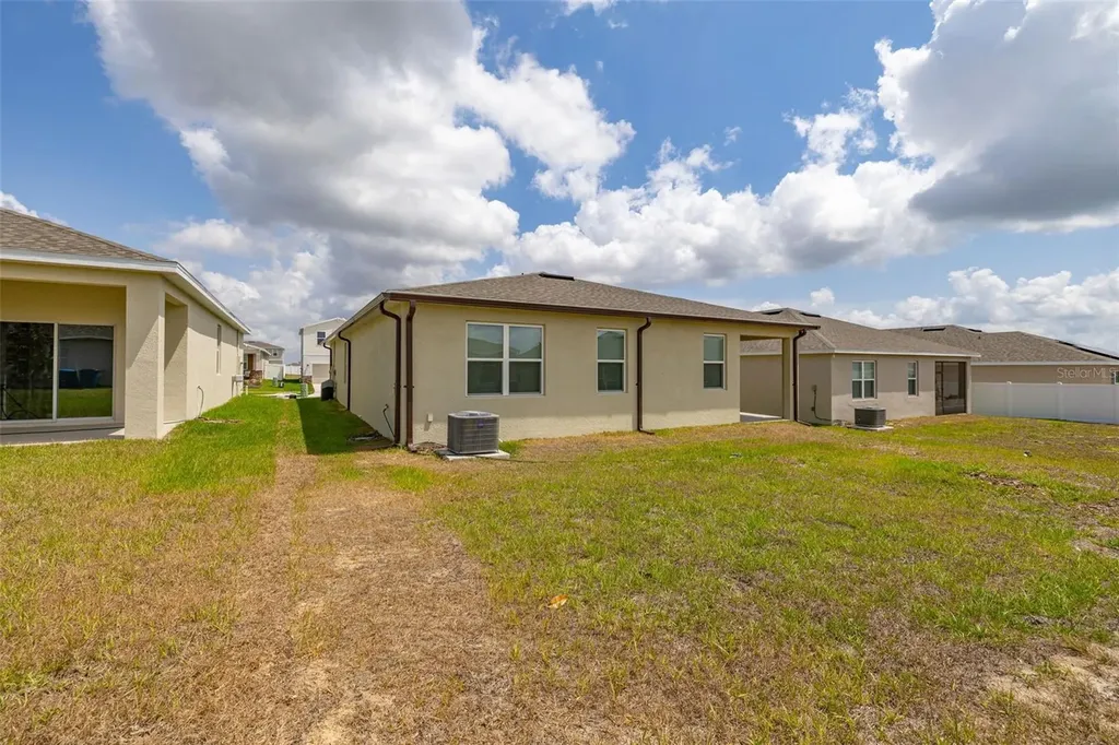 1123 Patriot Loop Haines City FL 33844