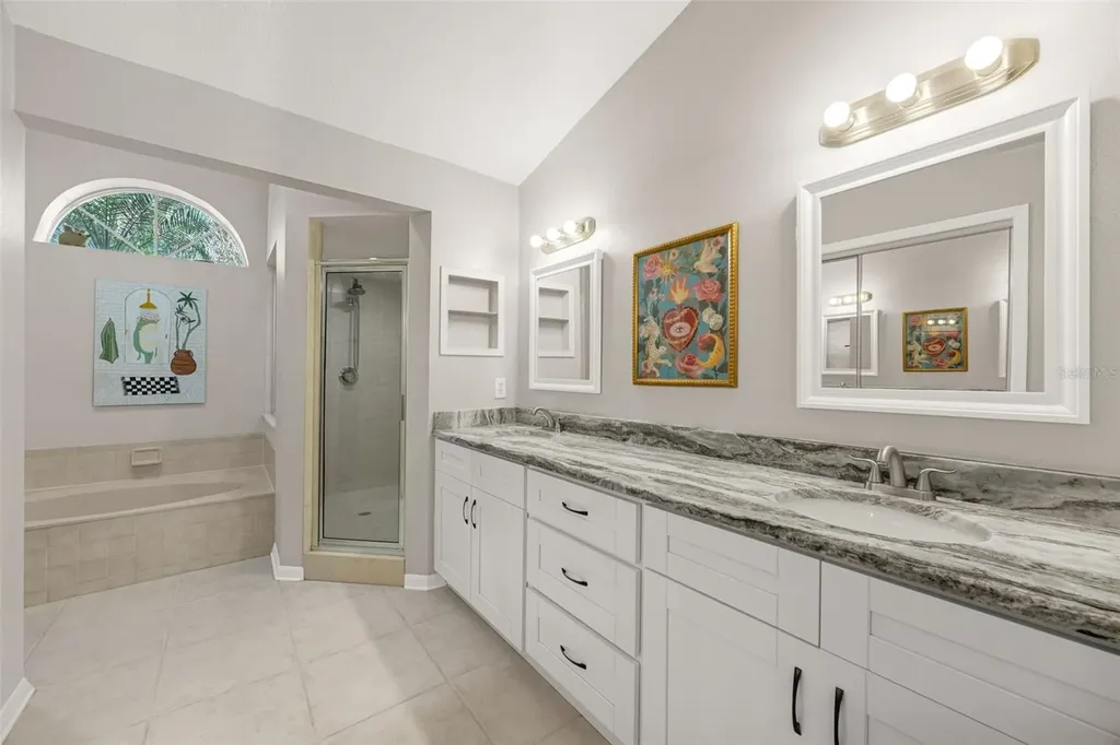 3006 Sprawling Oaks Place Valrico FL 33596