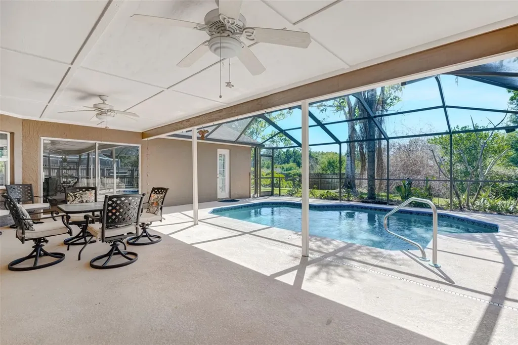 3006 Sprawling Oaks Place Valrico FL 33596