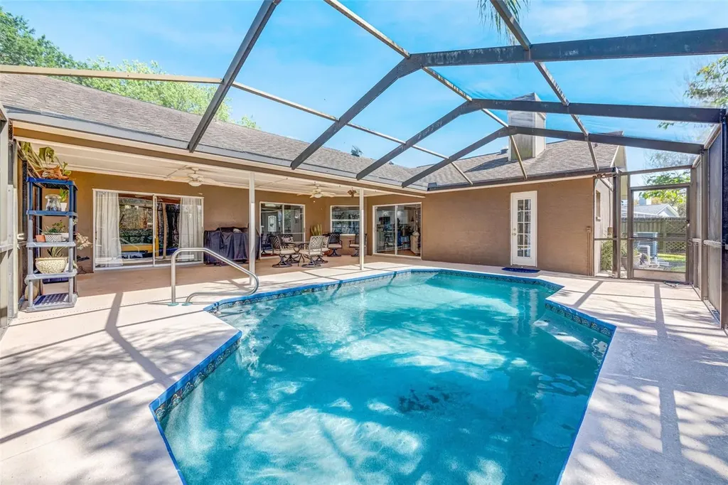 3006 Sprawling Oaks Place Valrico FL 33596