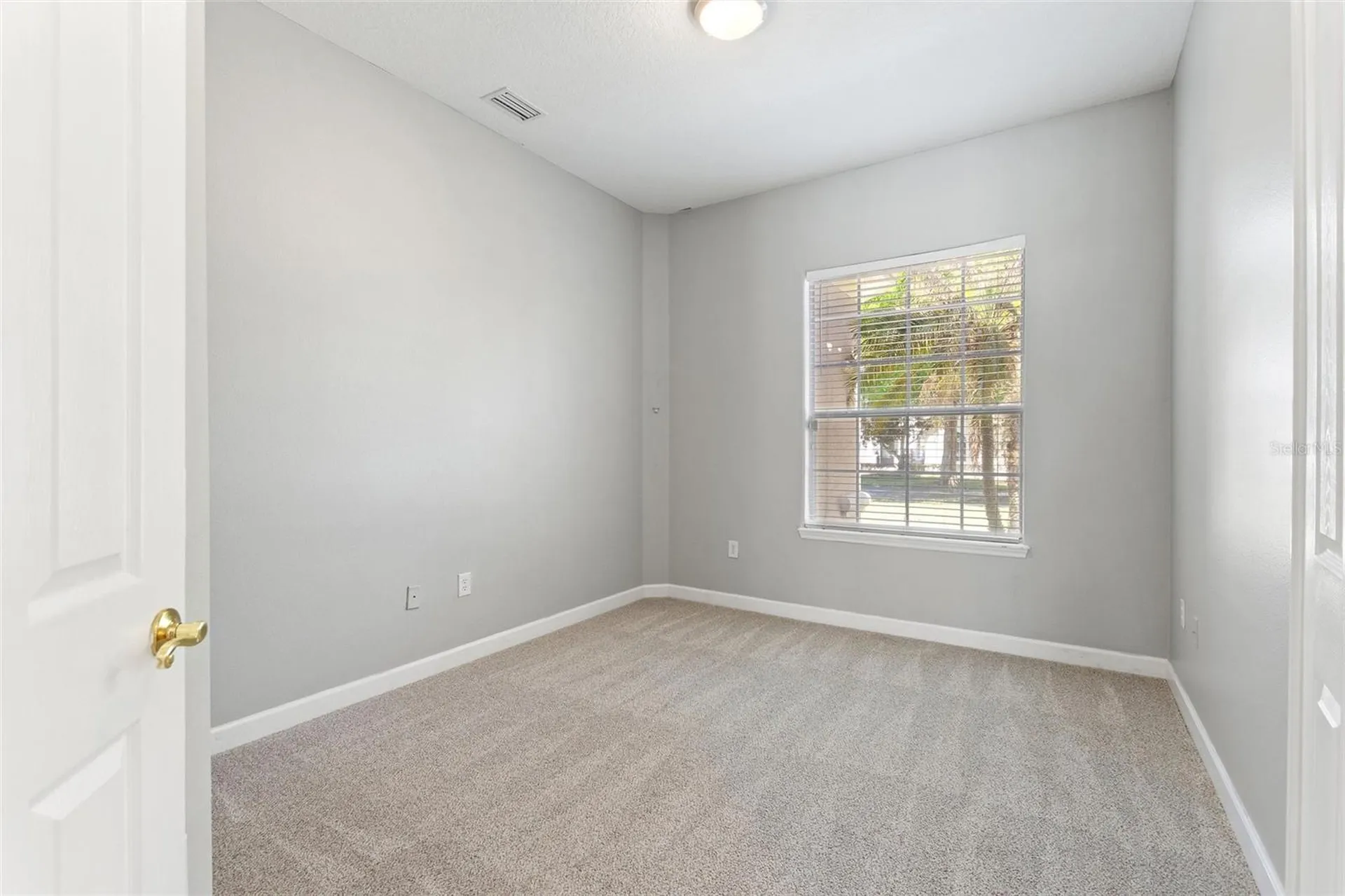 419 Chelsea Avenue Davenport FL 33837