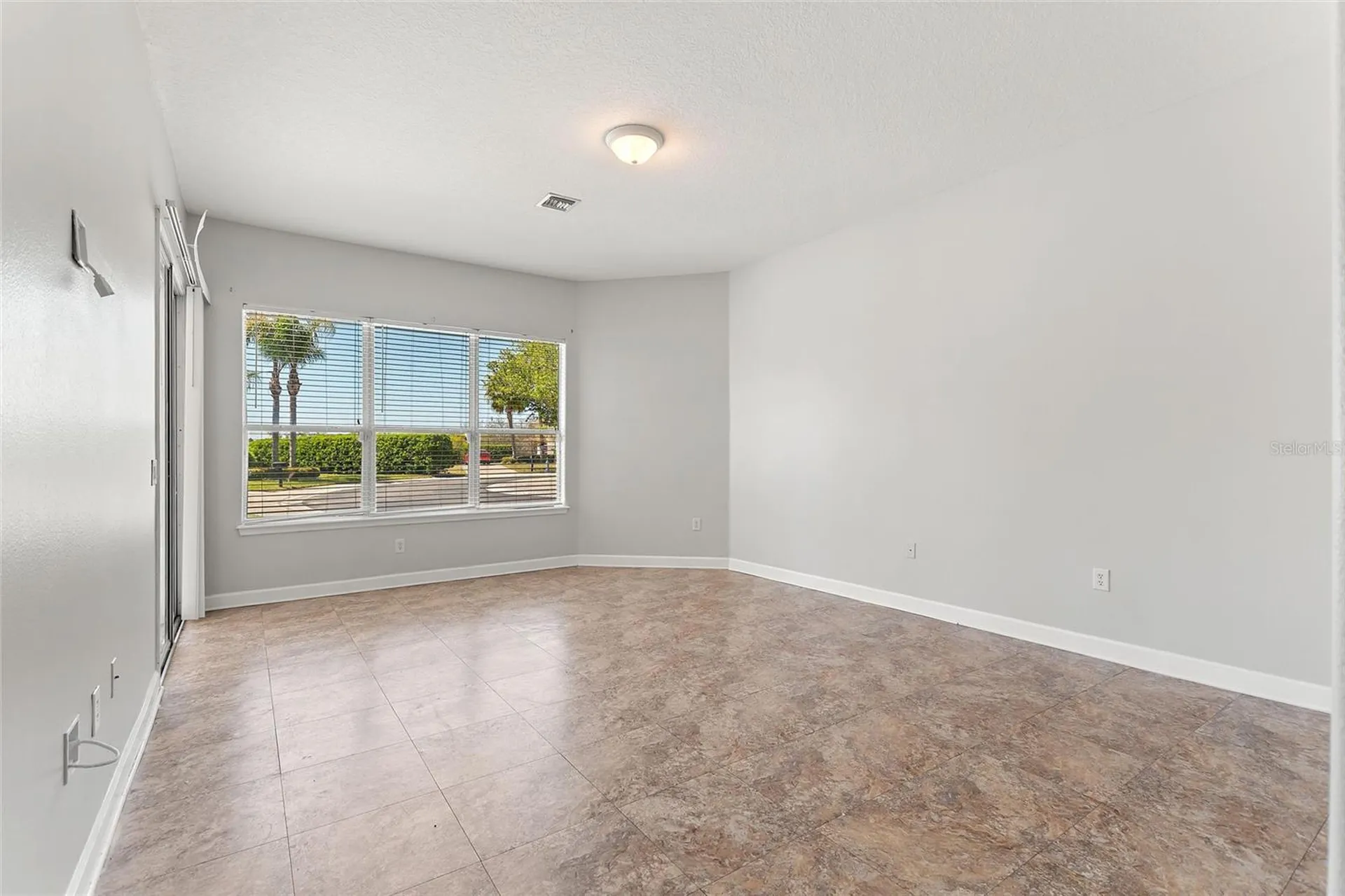 419 Chelsea Avenue Davenport FL 33837